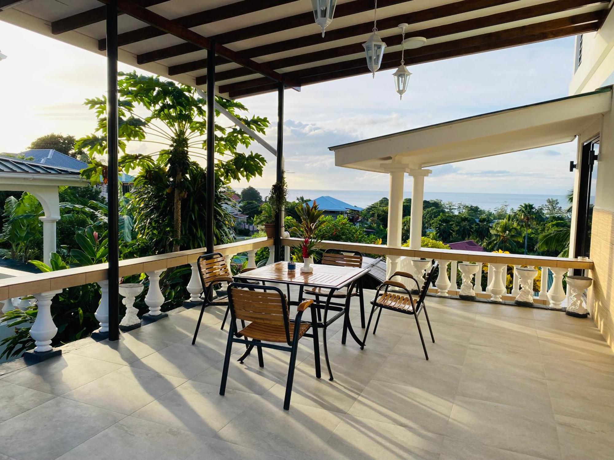 Oceanic View Apartments Beau Vallon Kültér fotó