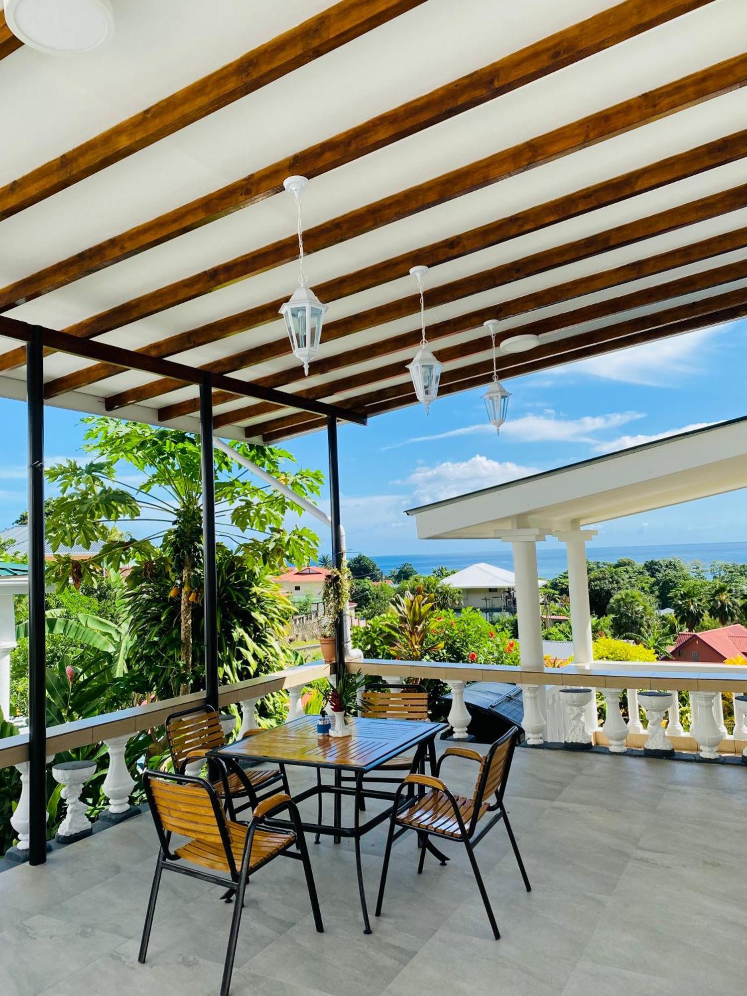 Oceanic View Apartments Beau Vallon Kültér fotó